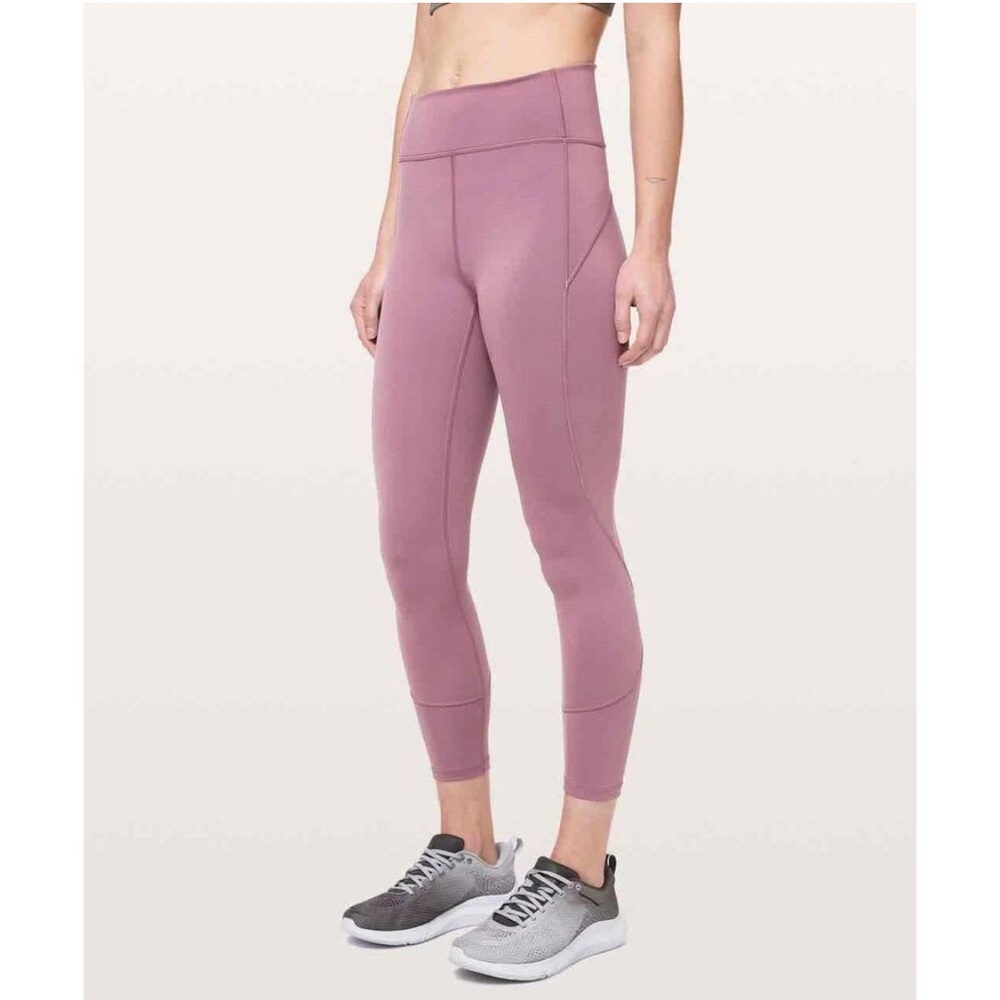 nwot Lululemon In Movement Tight 25" *Everlux Figue 2